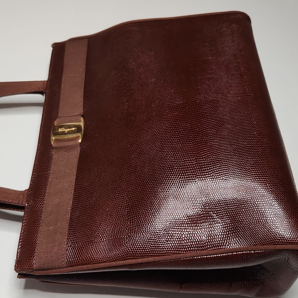 Salvatore Ferragamo Brown Shoulder Bag - Picture 2 of 9